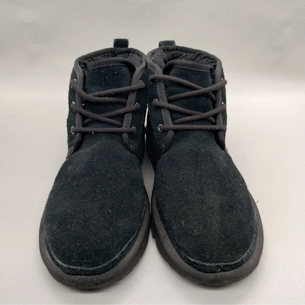 UGG Neumel Black Suede Lace Up Chukka Boots Kids Size 6 Ankle Casual Australia